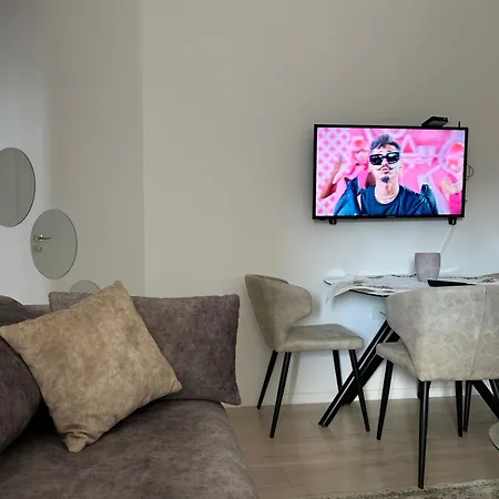 New Bazar Retreat Apartment Tirana